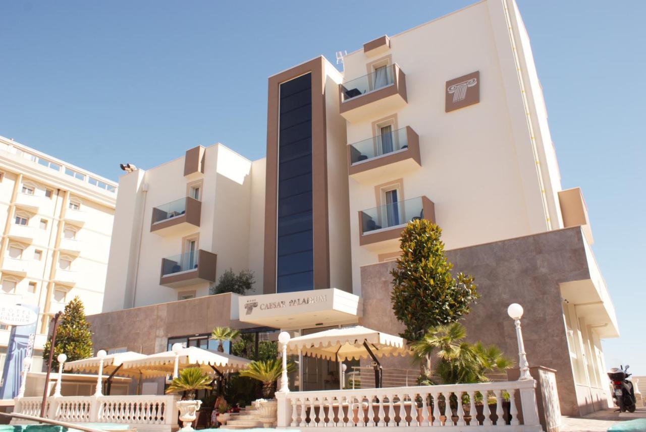 Hotel Caesar Paladium Rimini Extérieur photo