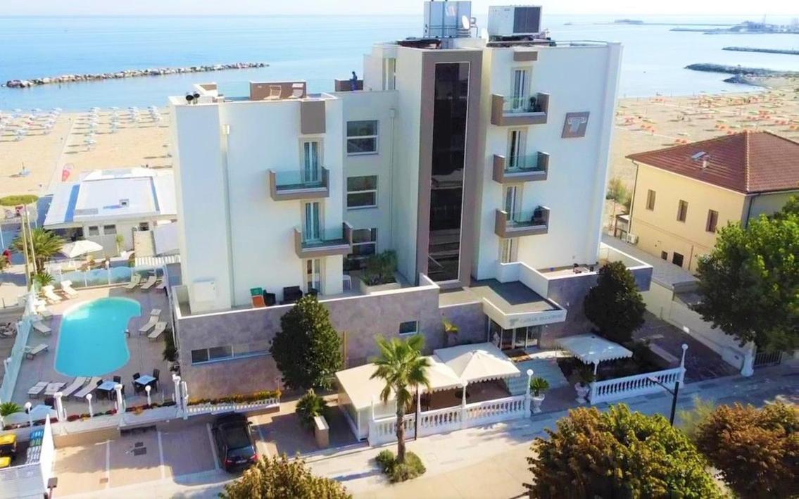 Hotel Caesar Paladium Rimini Extérieur photo