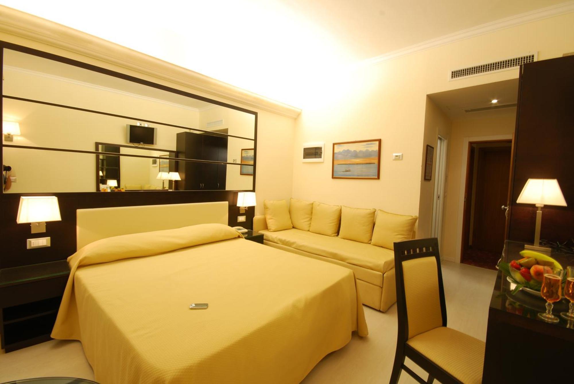 Hotel Caesar Paladium Rimini Chambre photo